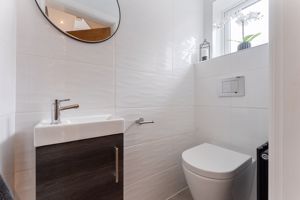 Guest WC- click for photo gallery